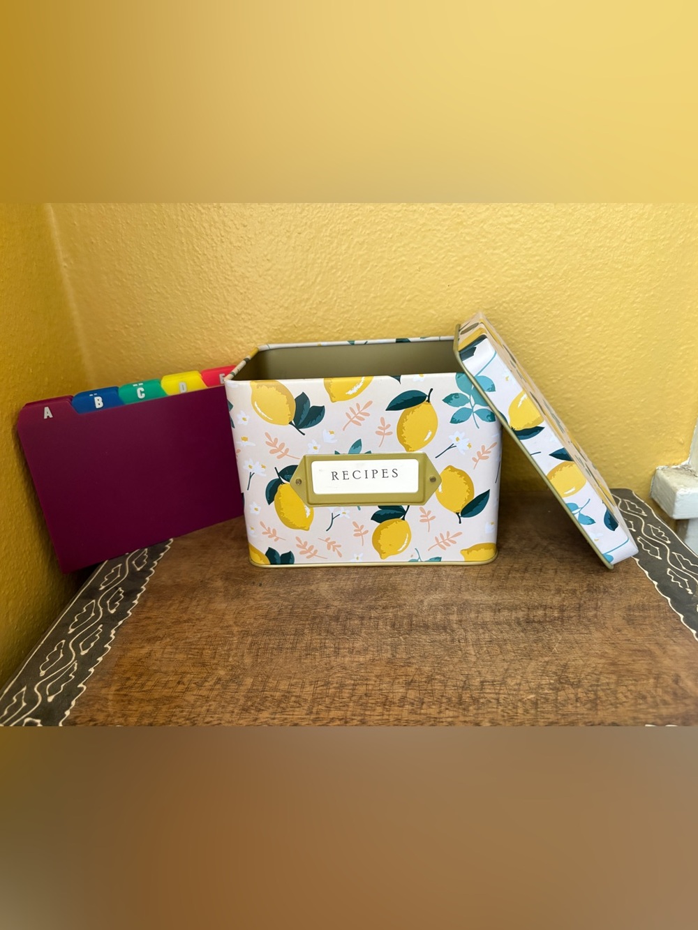 NEW Lemon Print Recipe Card Tin - White & Yellow